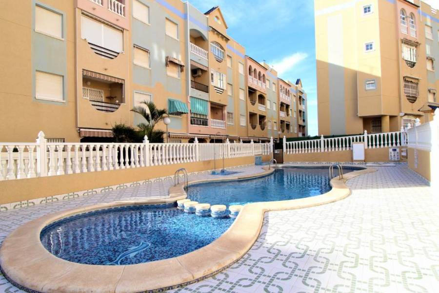 Reventa - Apartamento - La Mata - Puerto Romano/PLAYA