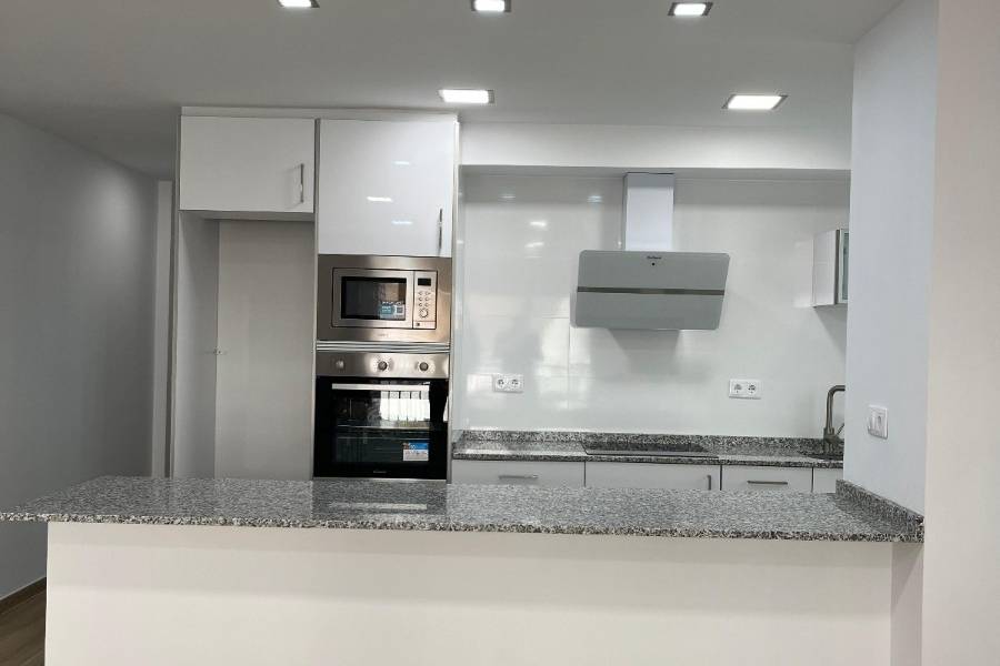 Reventa - Apartamento - La Mata - Pueblo/ PLAYA