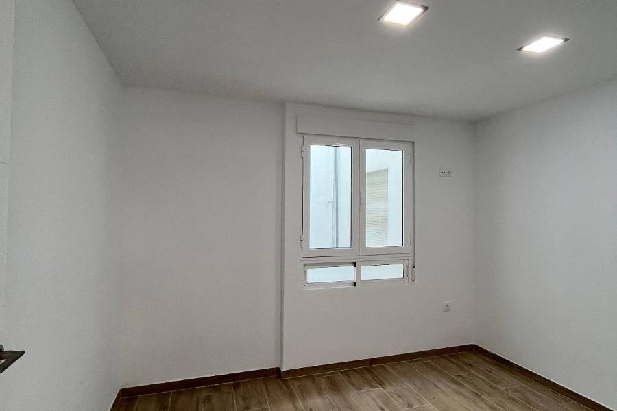 Reventa - Apartamento - La Mata - Pueblo/ PLAYA