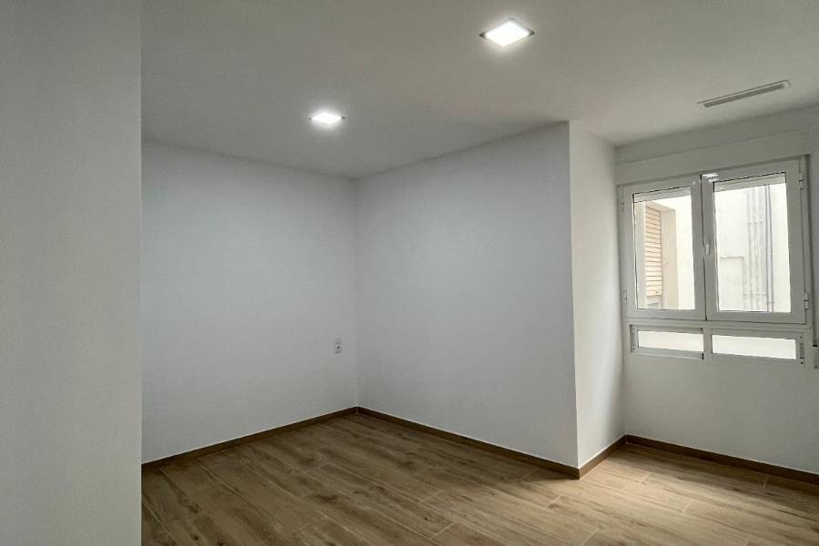 Reventa - Apartamento - La Mata - Pueblo/ PLAYA