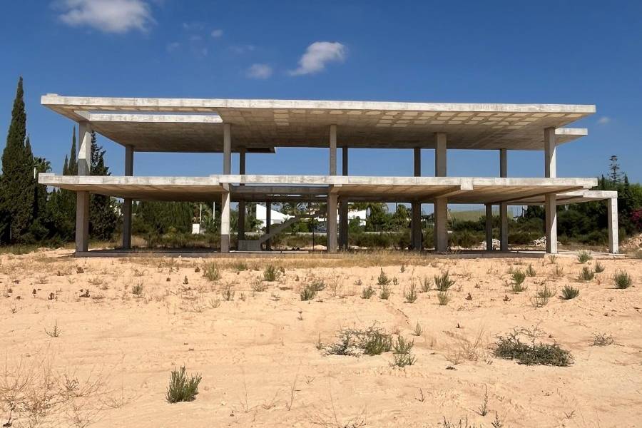 Reventa - Casas de Campo - Elche - Matola 