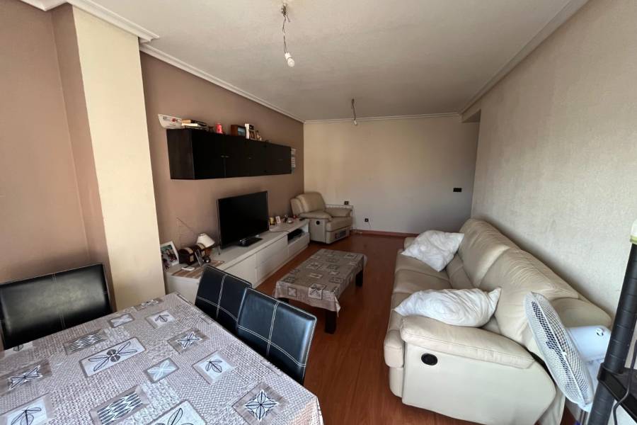 Reventa - Piso - Los Montesinos  - Pueblo