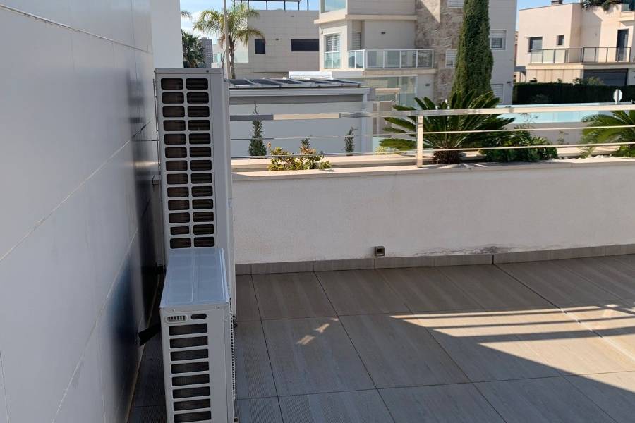 Reventa - Chalet - Campoamor - Orihuela Costa  - Campoamor 