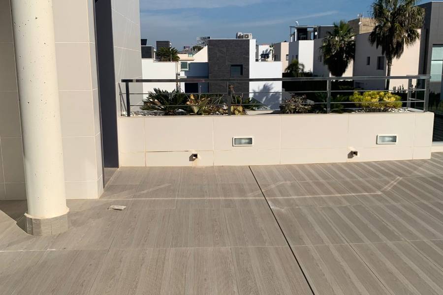 Reventa - Chalet - Campoamor - Orihuela Costa  - Campoamor 