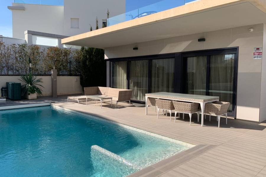 Reventa - Chalet - Campoamor - Orihuela Costa  - Campoamor 