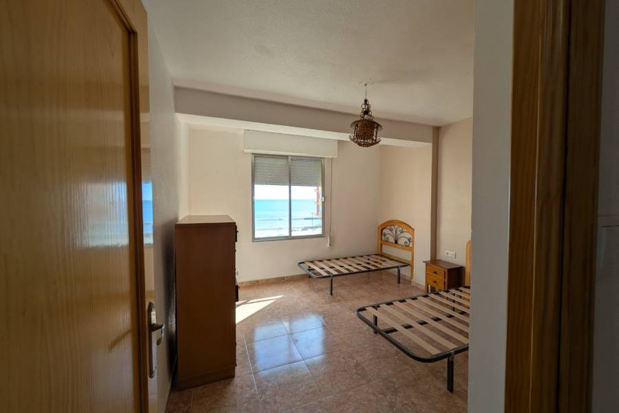Reventa - Apartamento - La Mata - PLAYA