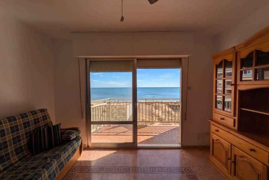 Reventa - Apartamento - La Mata - PLAYA