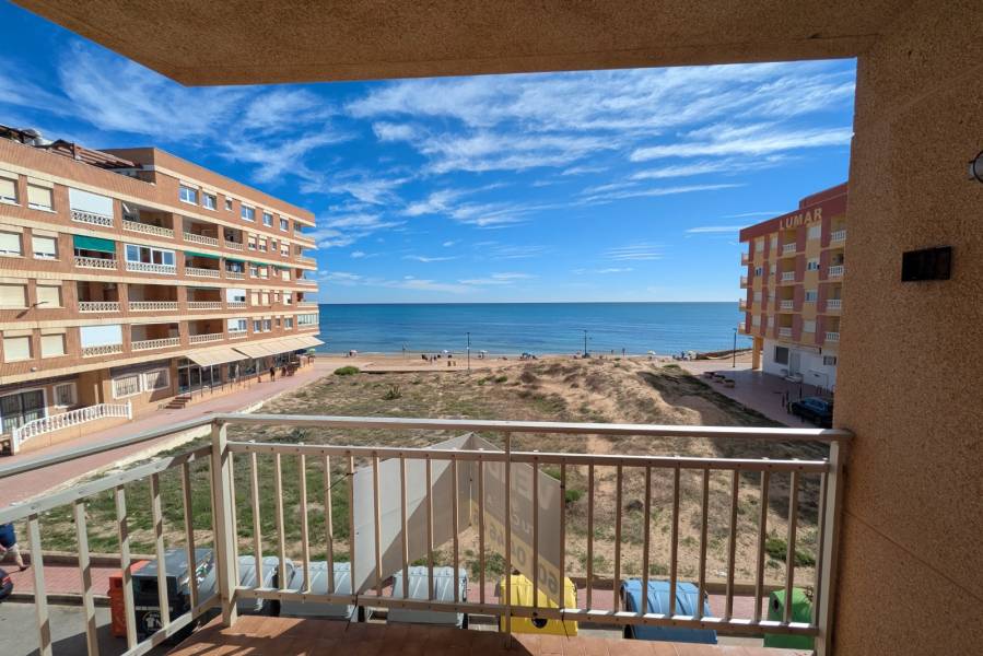 Reventa - Apartamento - La Mata - PLAYA