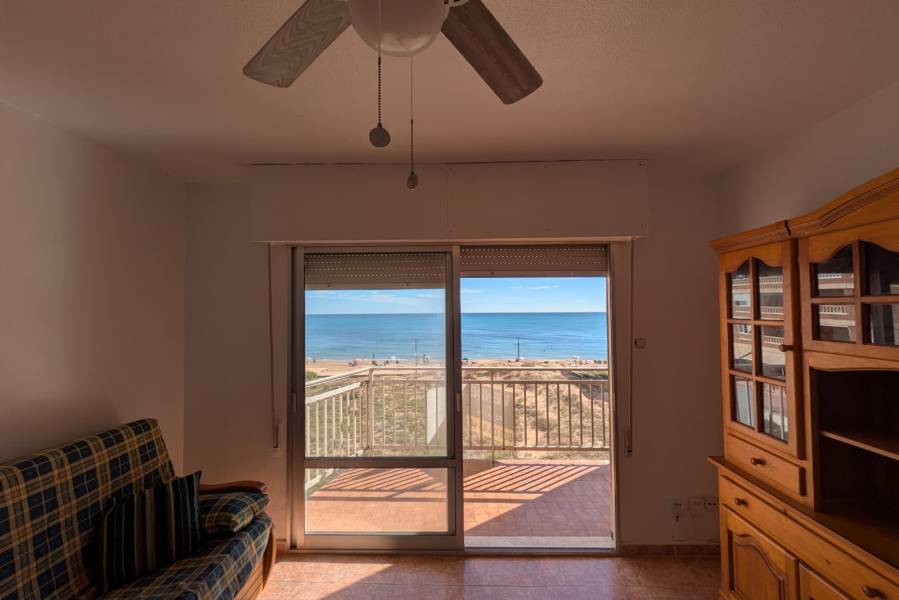 Reventa - Apartamento - La Mata - PLAYA