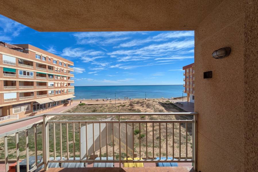 Reventa - Apartamento - La Mata - PLAYA
