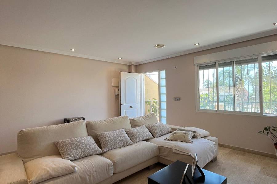 Reventa - Chalet - Elche - Las Bayas 