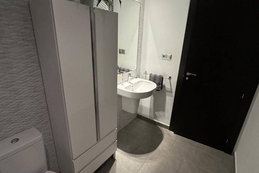 Reventa - Piso - La Mata - Pueblo/ PLAYA