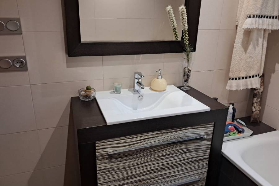 Reventa - Piso - COX - Residencial San Fernando