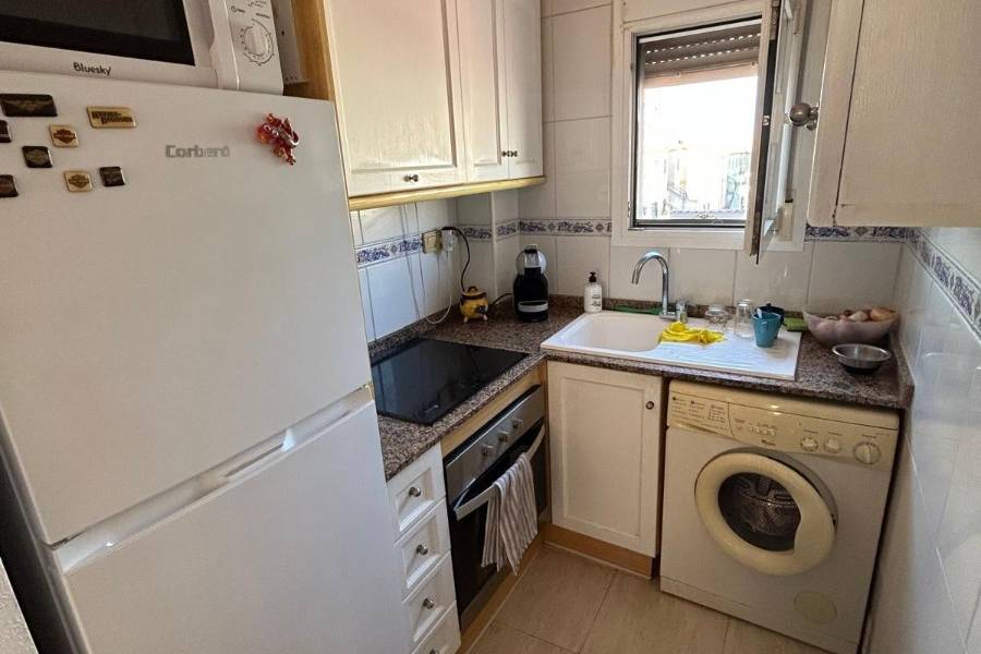 Reventa - Bungalow - Torrevieja - Aguas Nuevas