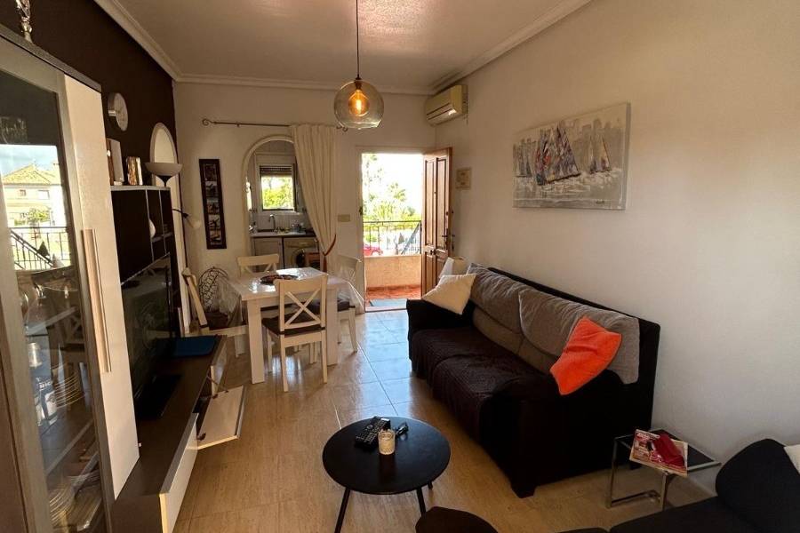 Reventa - Bungalow - Torrevieja - Aguas Nuevas