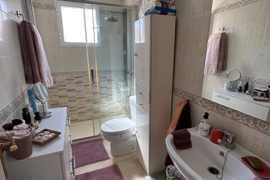 Reventa - Bungalow - Torrevieja - Aguas Nuevas