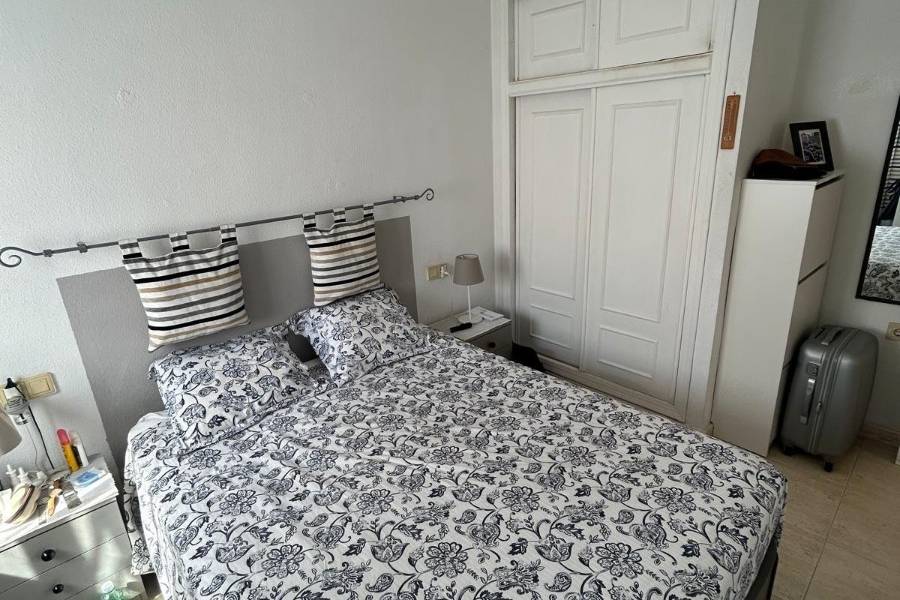 Reventa - Bungalow - Torrevieja - Aguas Nuevas