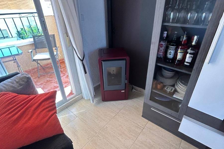 Reventa - Bungalow - Torrevieja - Aguas Nuevas