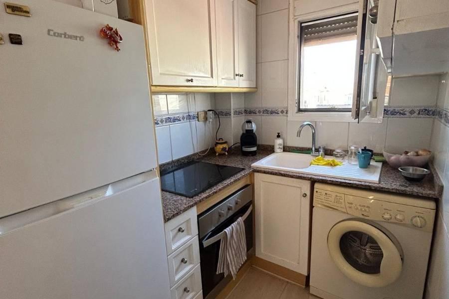 Reventa - Bungalow - Torrevieja - Aguas Nuevas