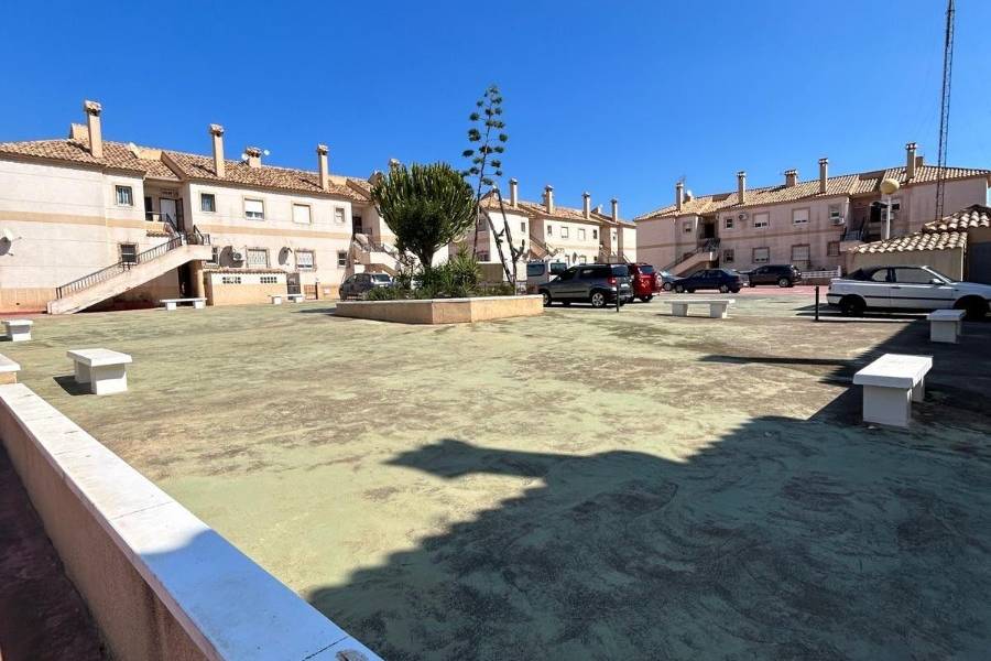 Reventa - Bungalow - Torrevieja - Aguas Nuevas