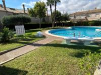 Reventa - Bungalow - Torrevieja - Aguas Nuevas