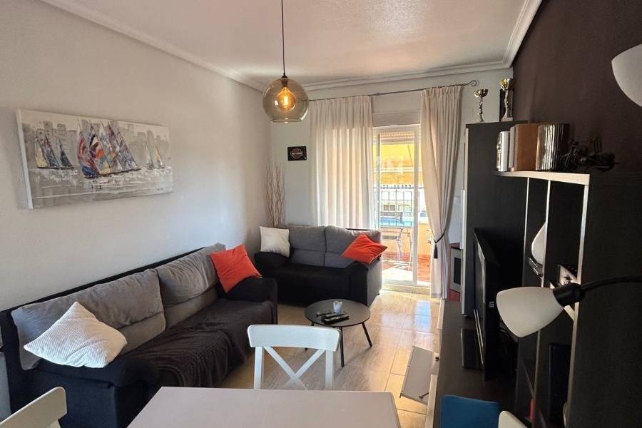 Reventa - Bungalow - Torrevieja - Aguas Nuevas