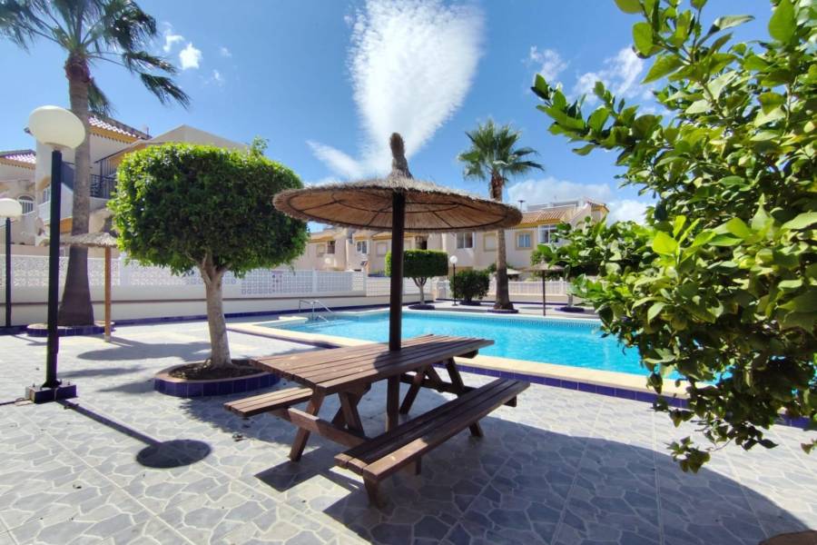 Reventa - Bungalow - Torrevieja - Pueblo 