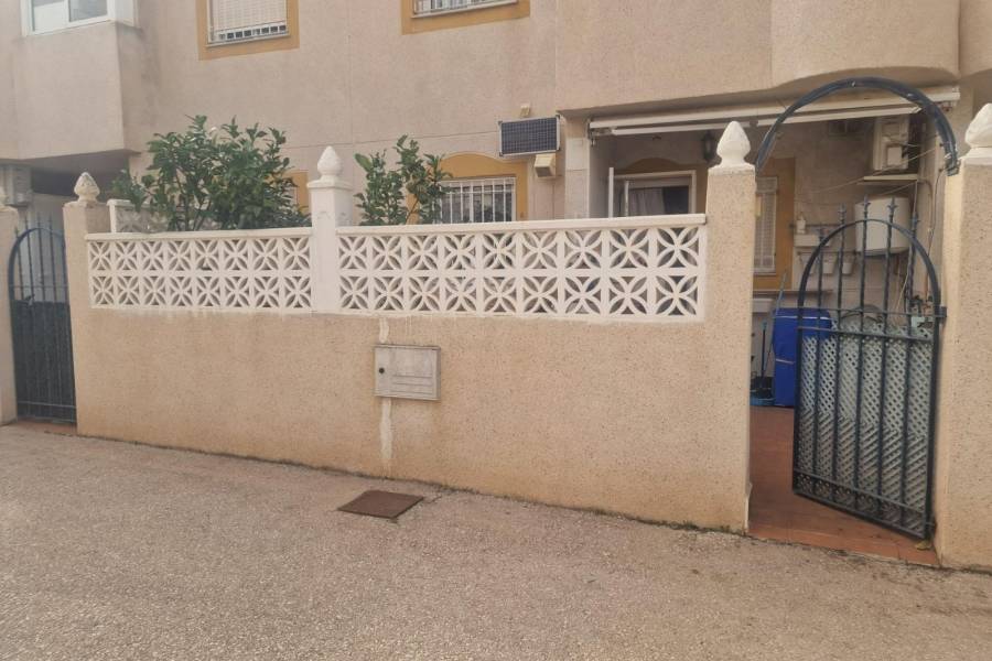 Reventa - Bungalow - Torrevieja - Pueblo 