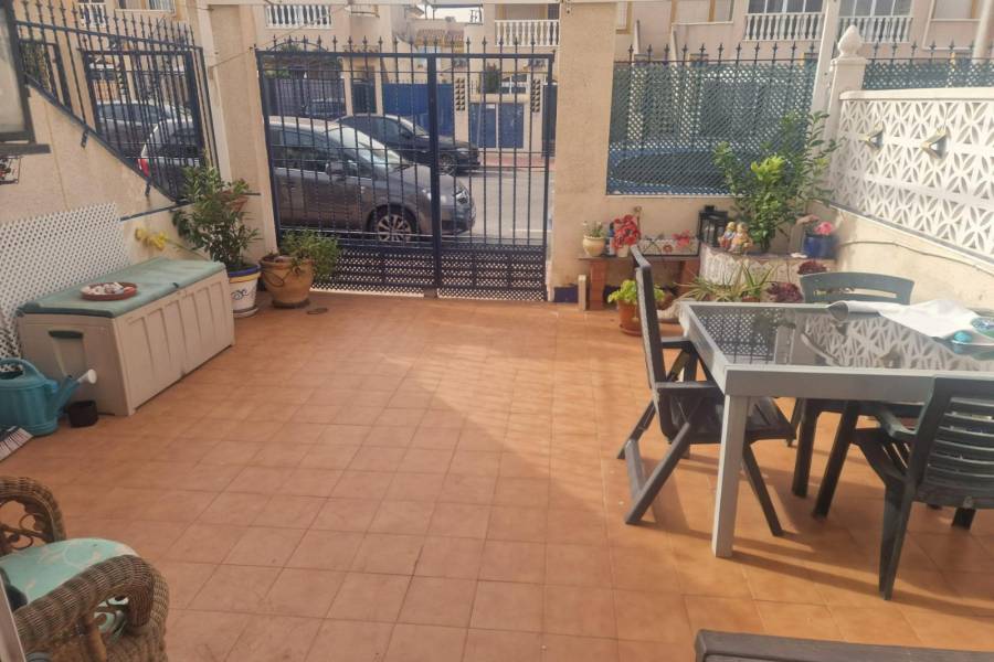 Reventa - Bungalow - Torrevieja - Pueblo 