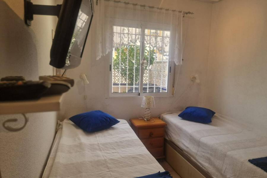 Reventa - Bungalow - Torrevieja - Pueblo 