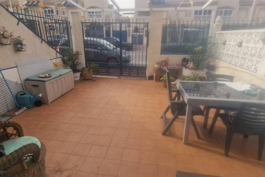 Reventa - Bungalow - Torrevieja - Pueblo 