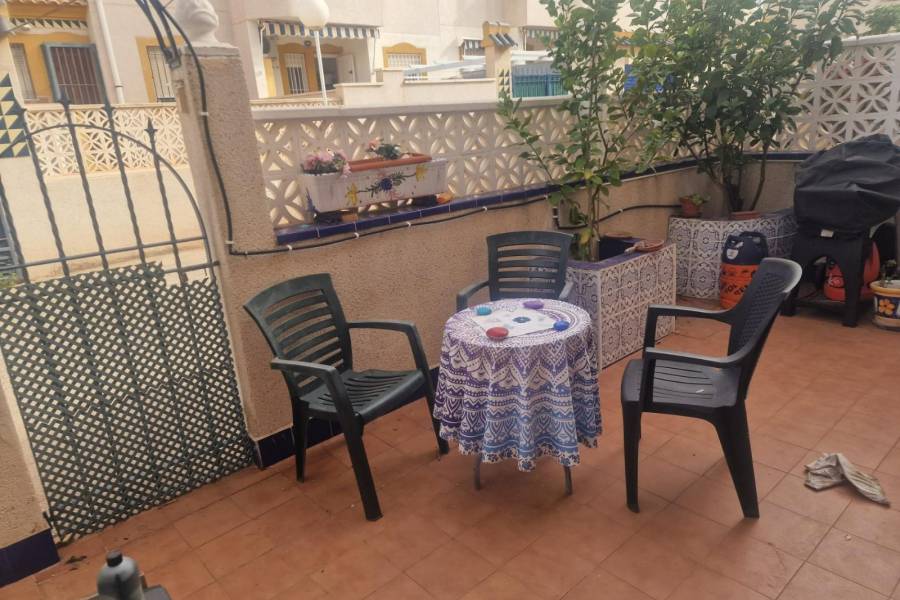 Reventa - Bungalow - Torrevieja - Pueblo 