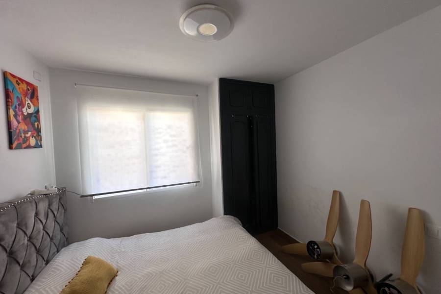 Reventa - Apartamento - Pilar de la Horadada - Pueblo