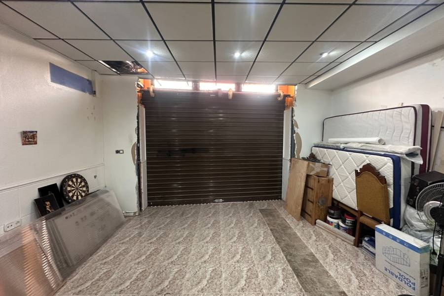 Inversiones - Locales Comerciales  - Pilar de la Horadada - Pueblo