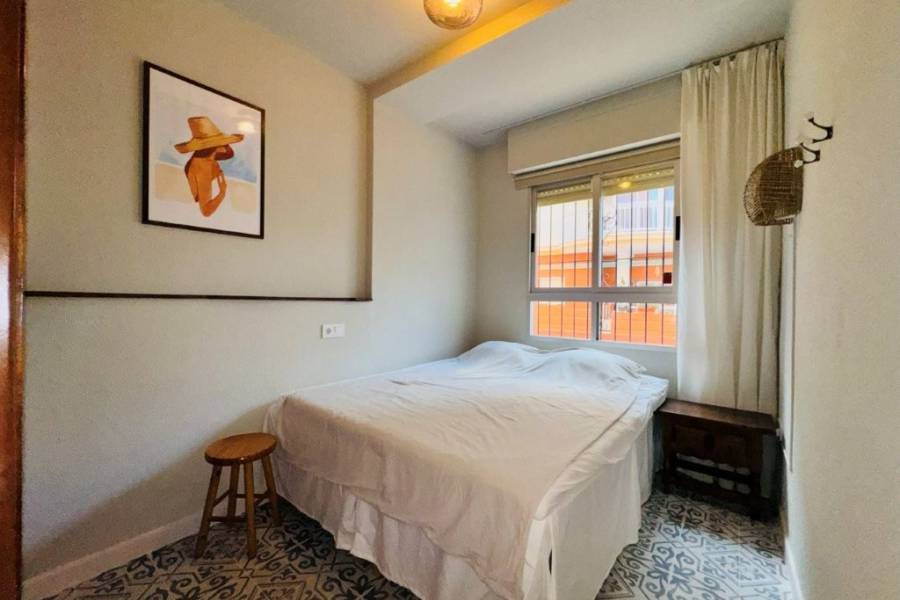 Reventa - Piso - La Mata - Pueblo/ PLAYA