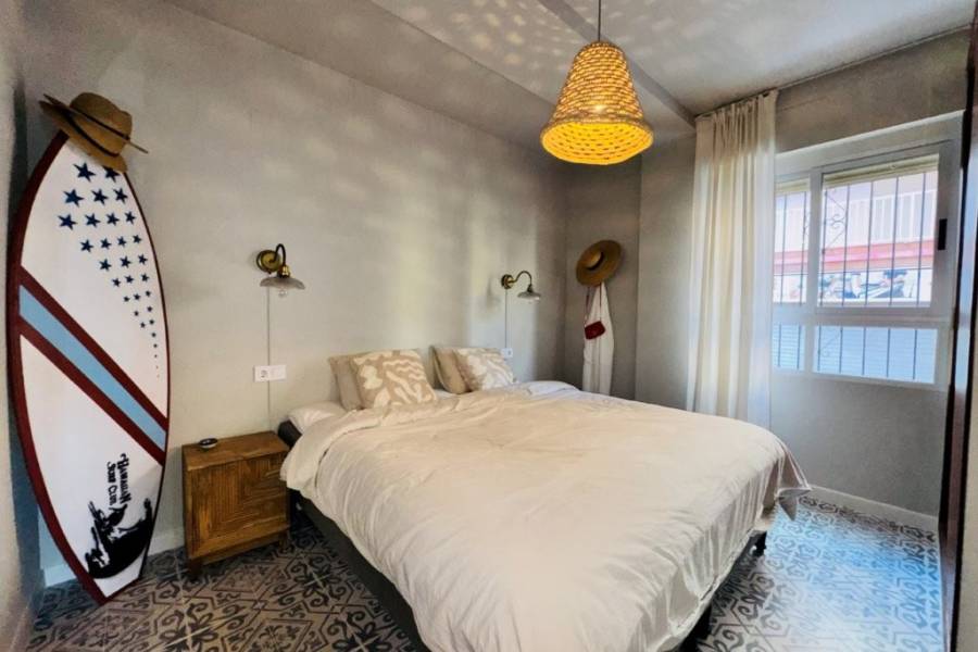 Reventa - Piso - La Mata - Pueblo/ PLAYA