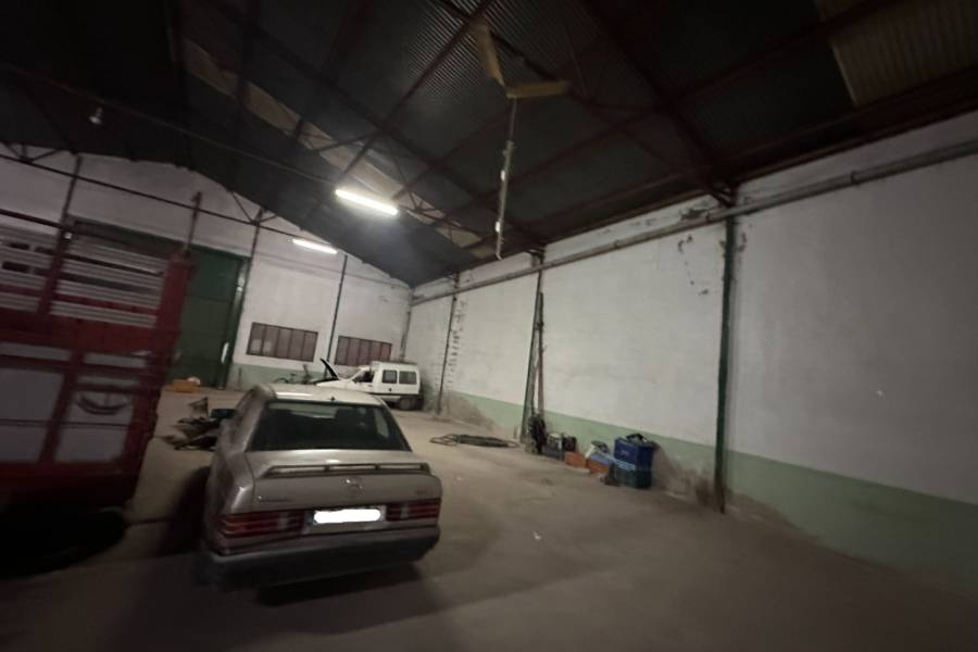 Inversiones - Locales Comerciales  - DOLORES - Dolores