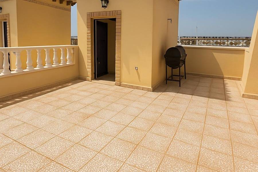 Reventa - Chalet - ORIHUELA COSTA - ORIHUELA COSTA 