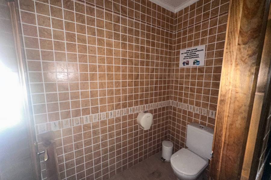 Resale - Commercial - Los Montesinos - Pueblo