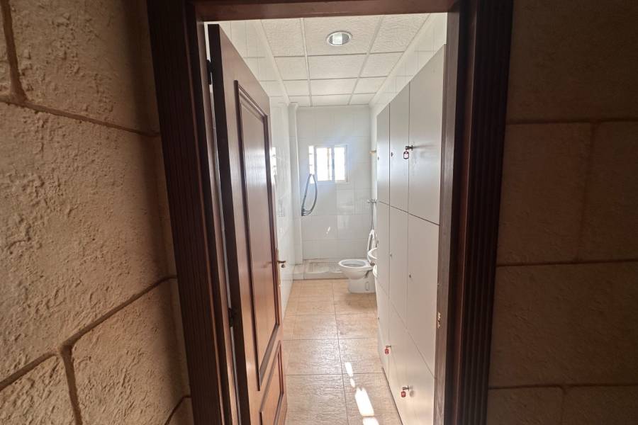 Resale - Commercial - Los Montesinos - Pueblo