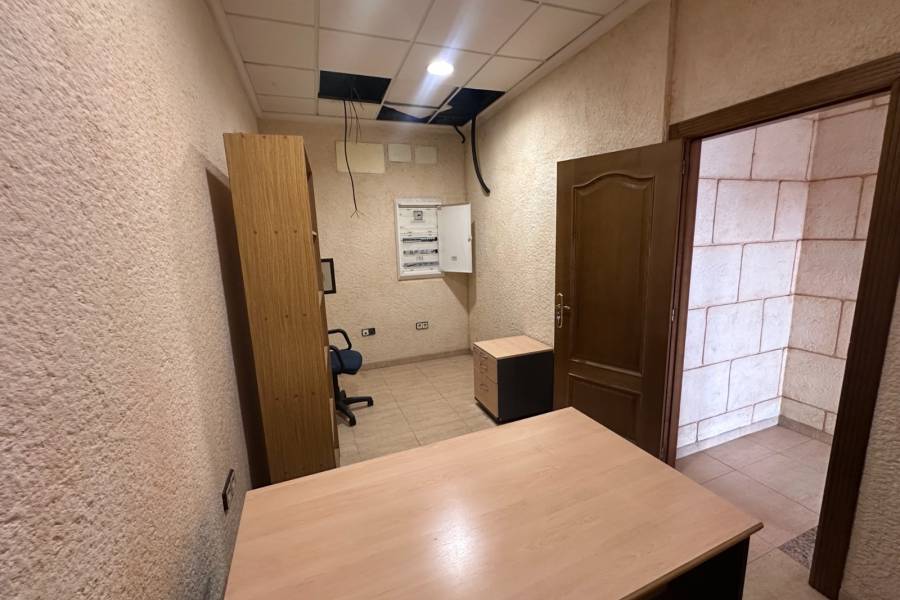 Resale - Commercial - Los Montesinos - Pueblo