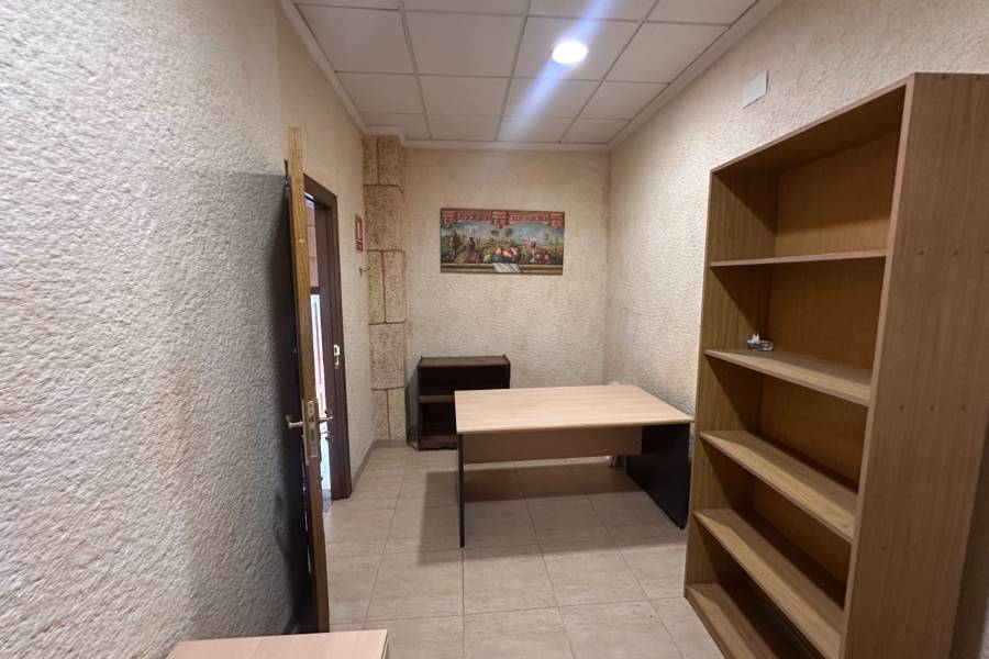 Resale - Commercial - Los Montesinos - Pueblo