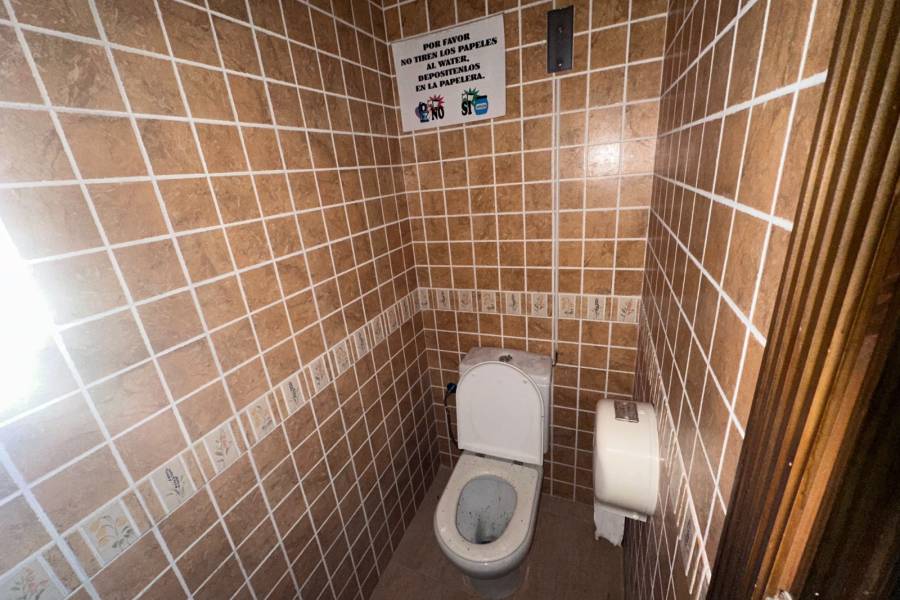 Resale - Commercial - Los Montesinos - Pueblo