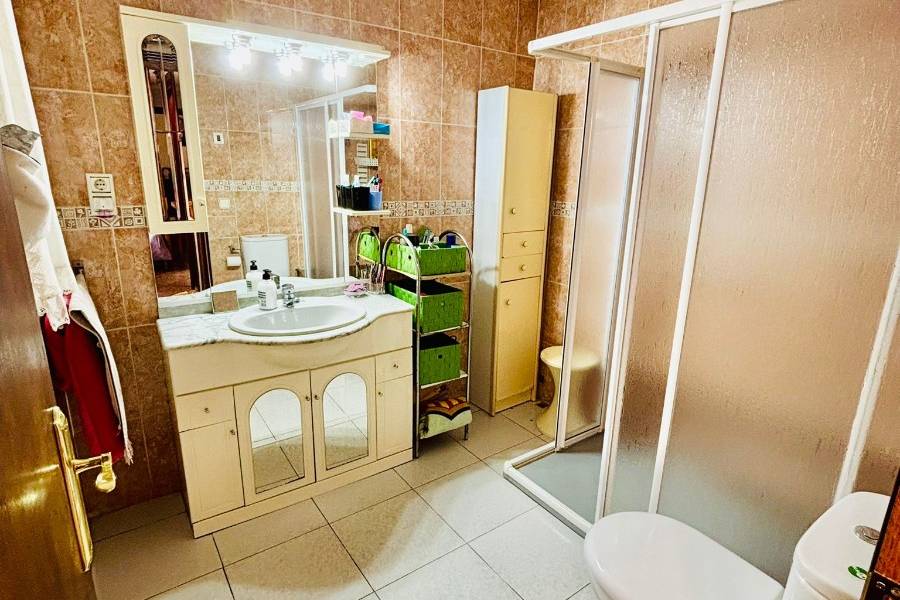 Reventa - Apartamento - Torrevieja - Centro/PLAYA