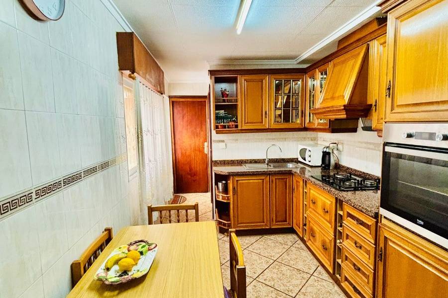 Reventa - Apartamento - Torrevieja - Centro/PLAYA