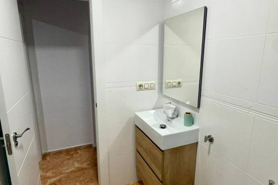 Reventa - Casa - Torrevieja - Playa de los Locos