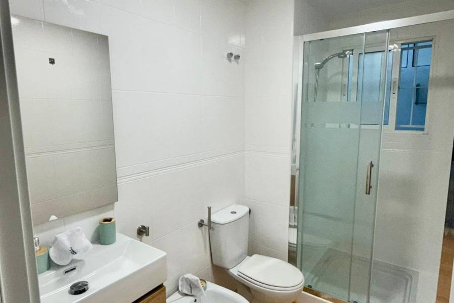 Reventa - Casa - Torrevieja - Playa de los Locos