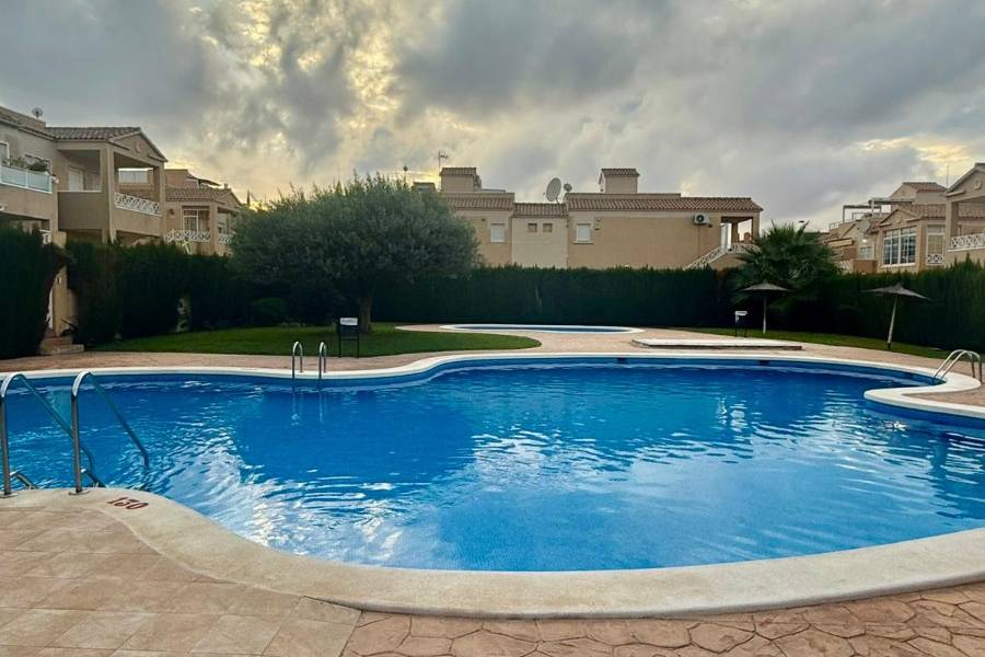 Reventa - Casa - Torrevieja - Playa de los Locos