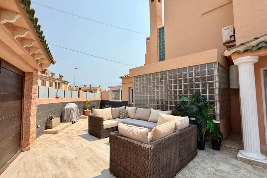 Reventa - Villa  - Torrevieja - Los Frutales