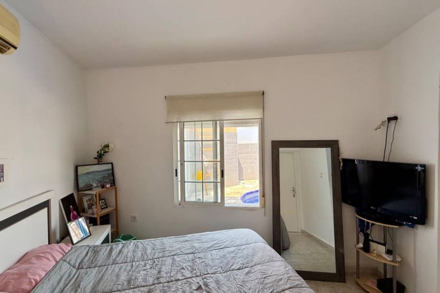 Reventa - Villa  - Torrevieja - Los Frutales